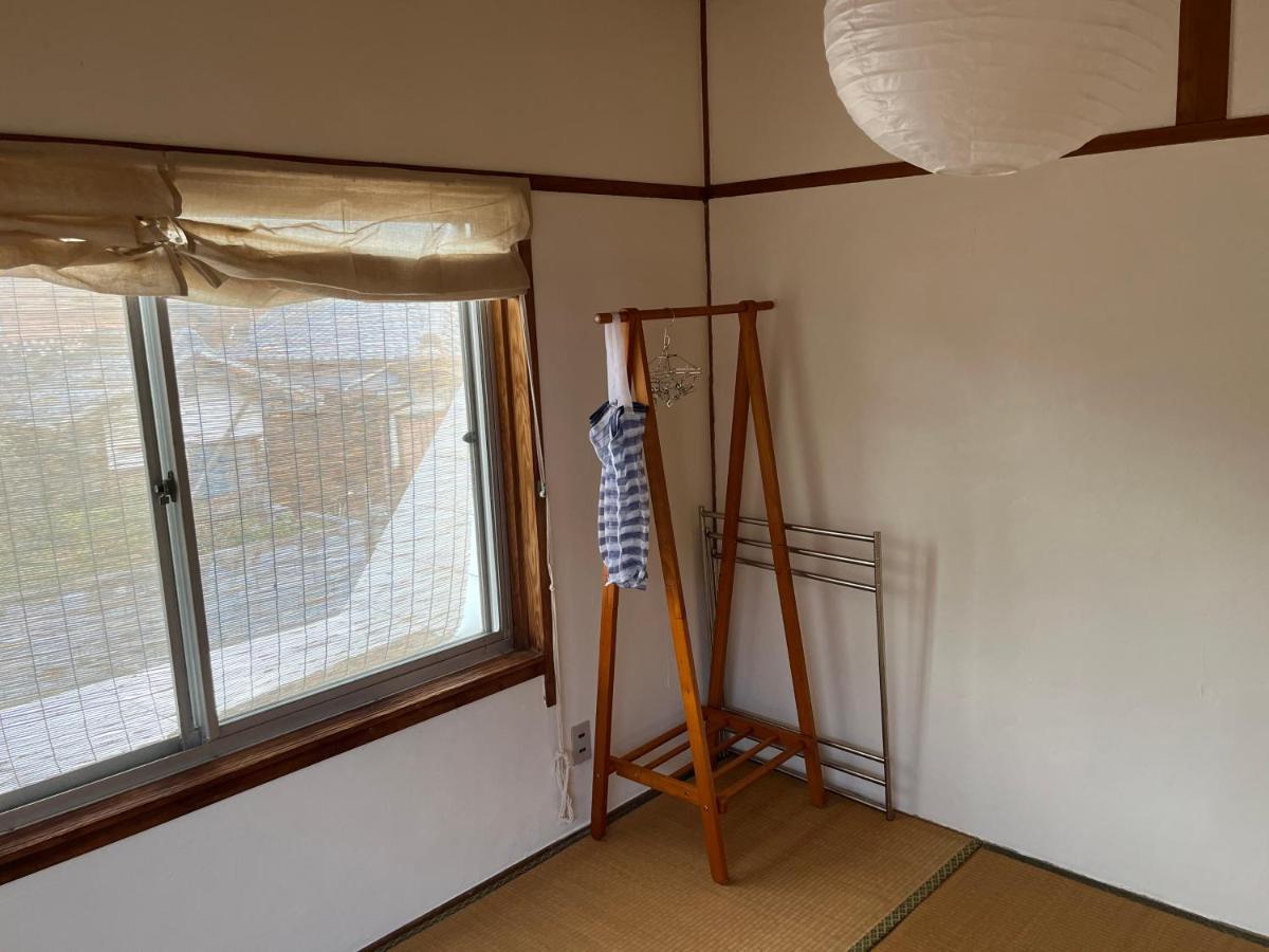 Guesthouse紫雲 Kanonji Exteriör bild