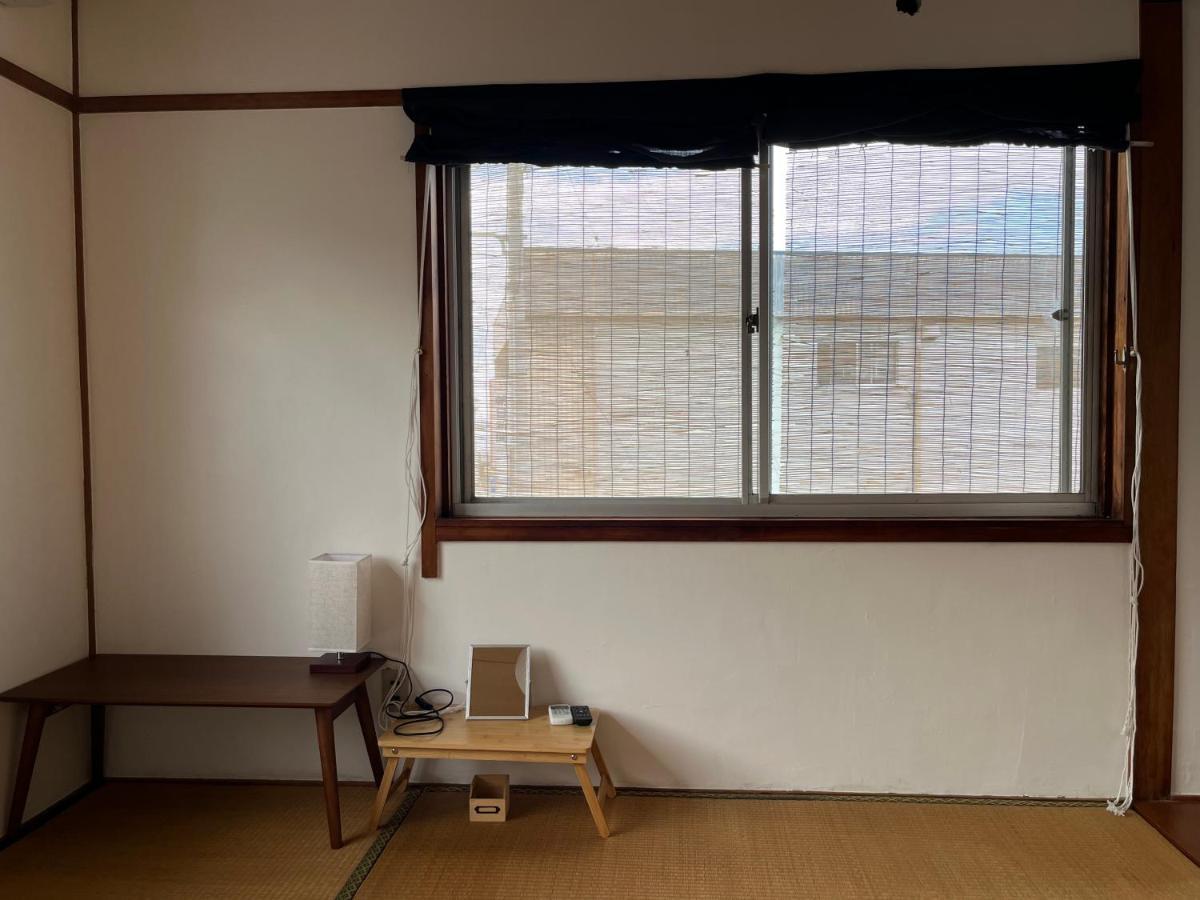 Guesthouse紫雲 Kanonji Exteriör bild